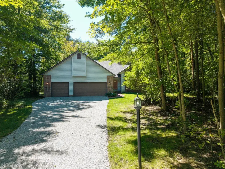 3126 Cliffside Drive, Akron, OH 44321 - #2