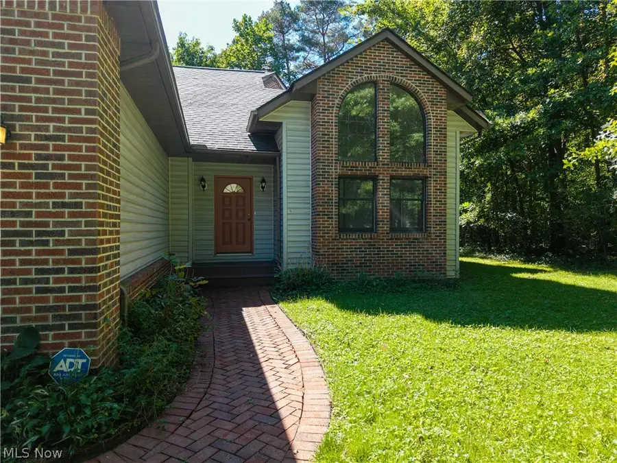 3126 Cliffside Drive, Akron, OH 44321 - #3