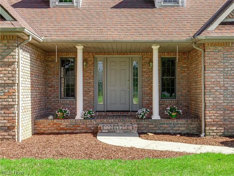 3426 Sherbrook Drive, Uniontown, OH 44685 - #2