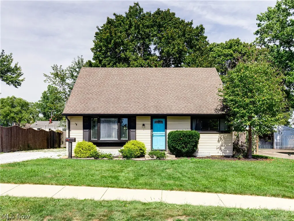 1515 Collinwood Circle, Cuyahoga Falls, OH 44221 - #1