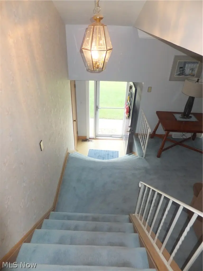 10344 N Church Drive, Parma Heights, OH 44130 - #2