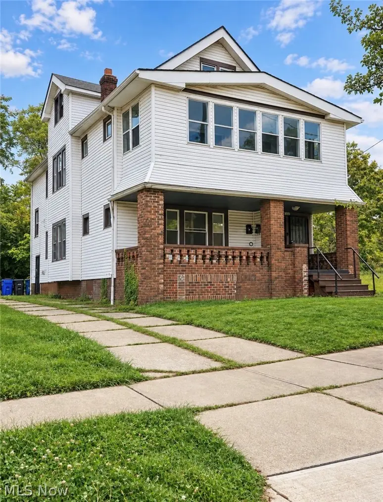 10305 Manor Avenue, Cleveland, OH 44104 - #1