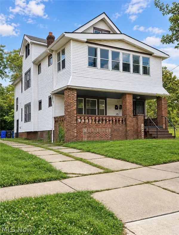 10305 Manor Avenue, Cleveland, OH 44104