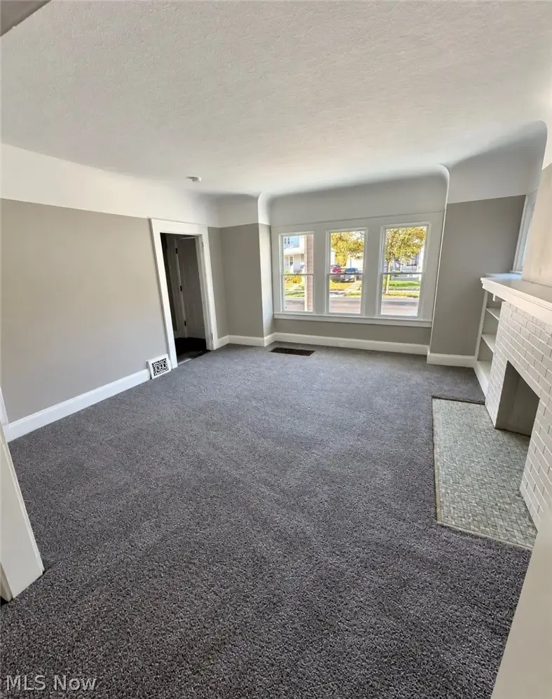 10305 Manor Avenue, Cleveland, OH 44104 - #3