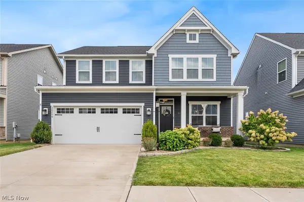 36246 Lands End Drive, North Ridgeville, OH 44039