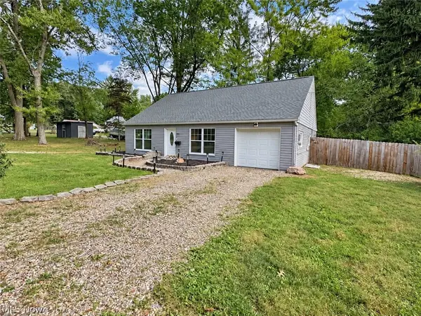 3679 Sanford Avenue, Stow, OH 44224