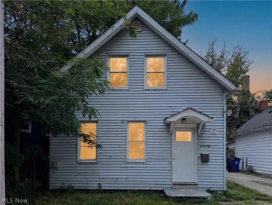 5910 Gilbert Court, Cleveland, OH 44102 - #2