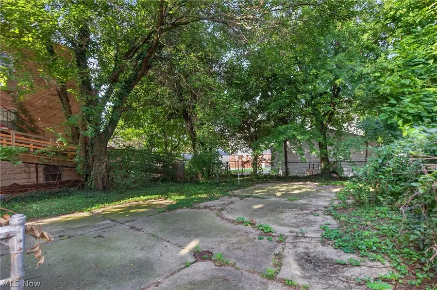 1416 E 110th Street, Cleveland, OH 44106 - #3