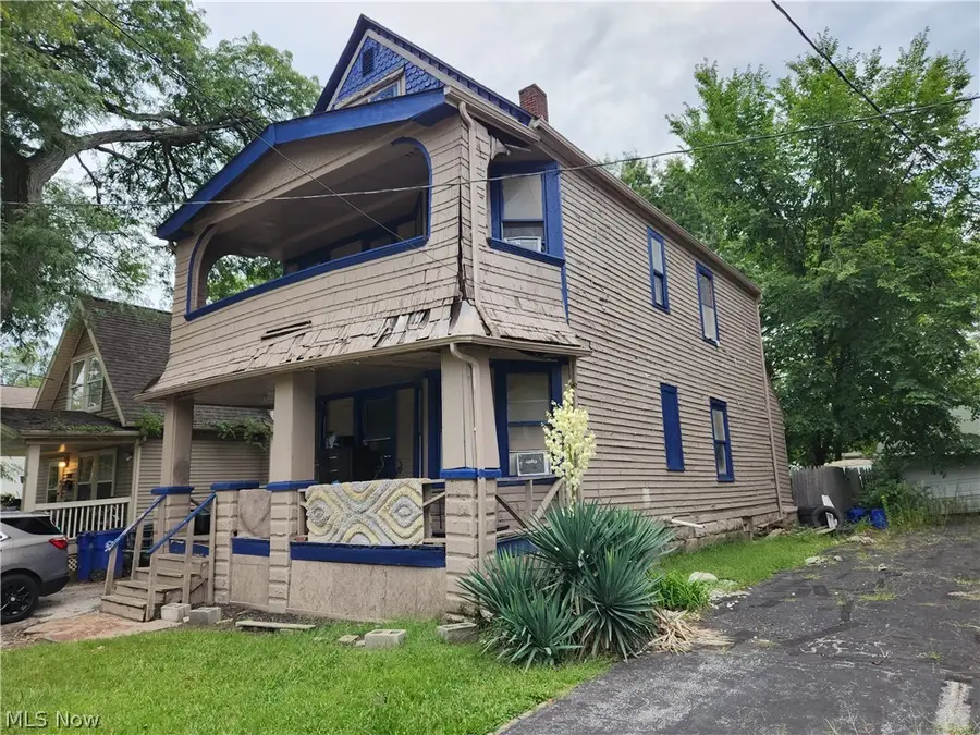 10001 Sophia Avenue, Cleveland, OH 44104 - #2