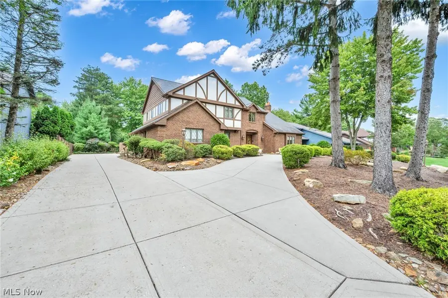 7411 Old Quarry Lane, Brecksville, OH 44141 - #3