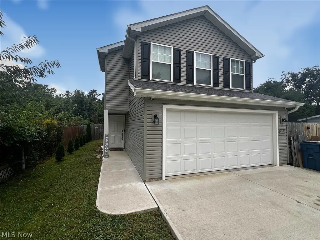 756 Hazelwood Drive, Vermilion, OH 44089 - #1