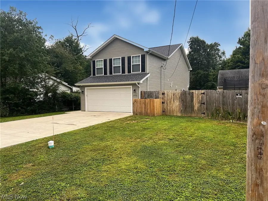 756 Hazelwood Drive, Vermilion, OH 44089 - #3