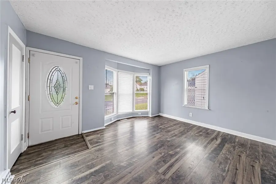 1714 S Liberty Avenue, Alliance, OH 44601 - #2