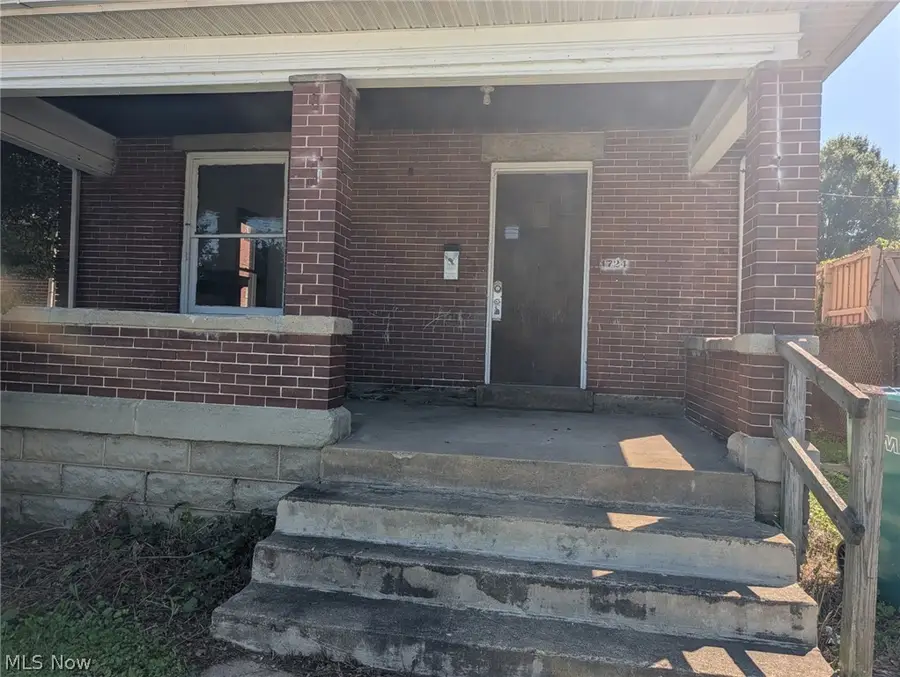 1724 Saint Marys Avenue, Parkersburg, WV 26101 - #3