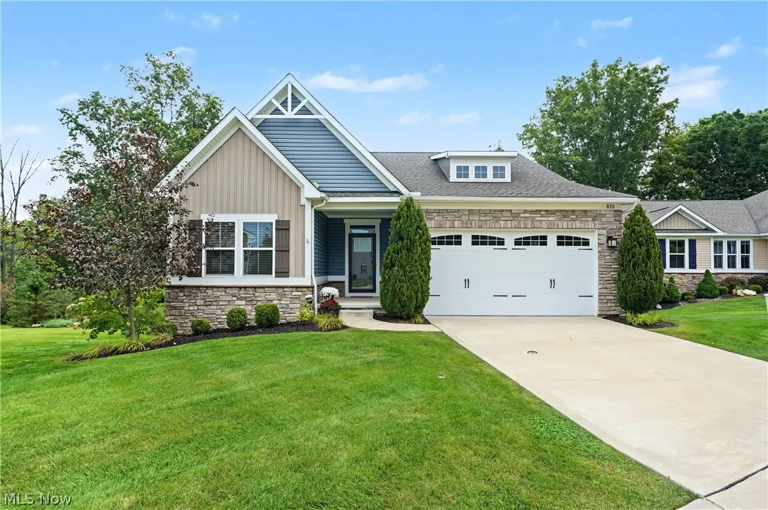 830 Sunrise Circle, Aurora, OH 44202 - #1
