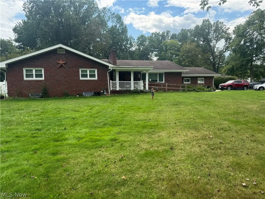 59 Lakeshore Drive, Youngstown, OH 44511 - #1