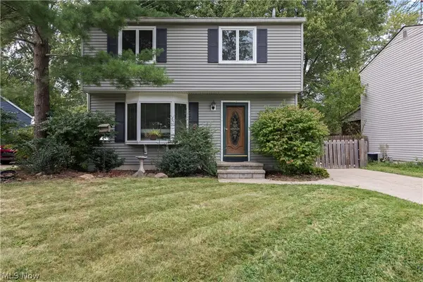 5742 Pleasant Street, North Ridgeville, OH 44039