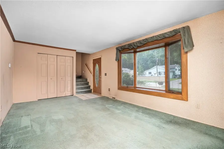 5742 Pleasant Street, North Ridgeville, OH 44039 - #3