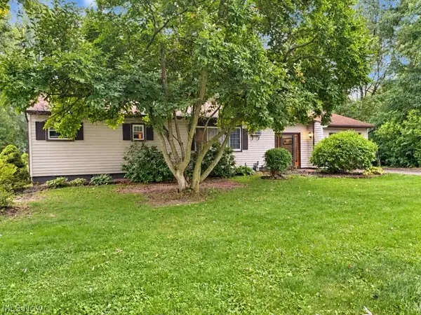 10208 Johnnycake Rdg Road, Painesville, OH 44077