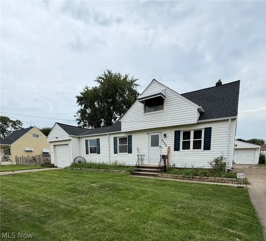 5289 Smith Road, Brook Park, OH 44142 - #1