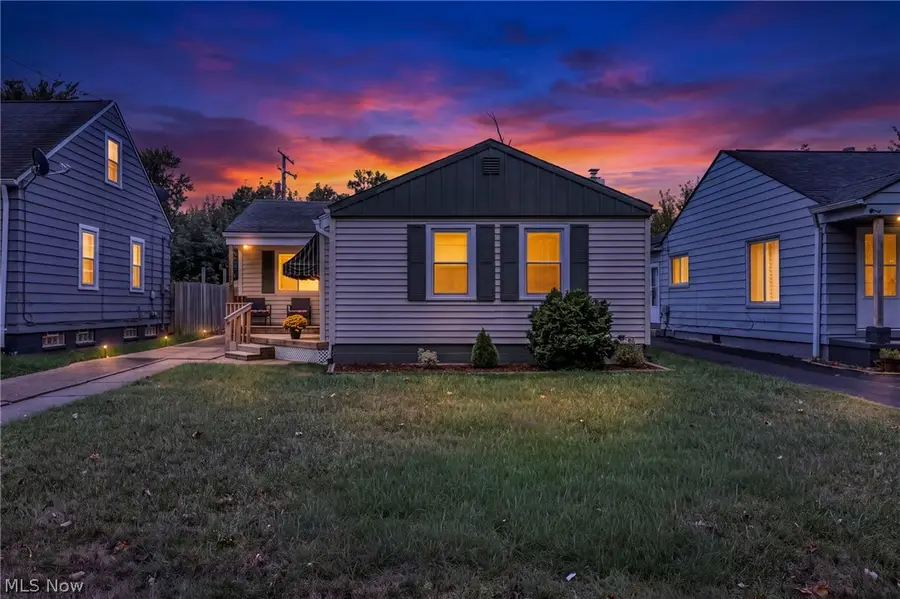 18813 Parkmount, Cleveland, OH 44135 - #2