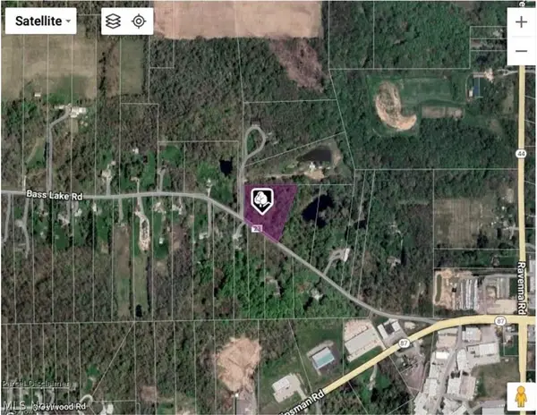 Bass Lake Road, Newbury, OH 44065