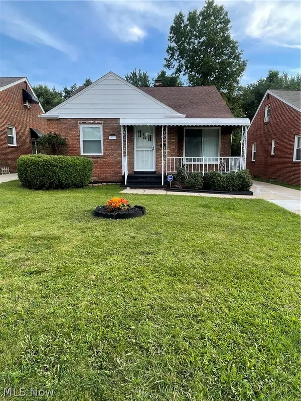20120 Mccracken Road, Maple Heights, OH 44137
