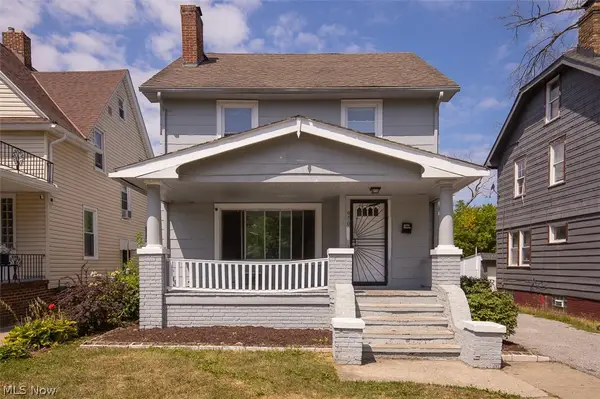 970 Whitby Road, Cleveland Heights, OH 44112