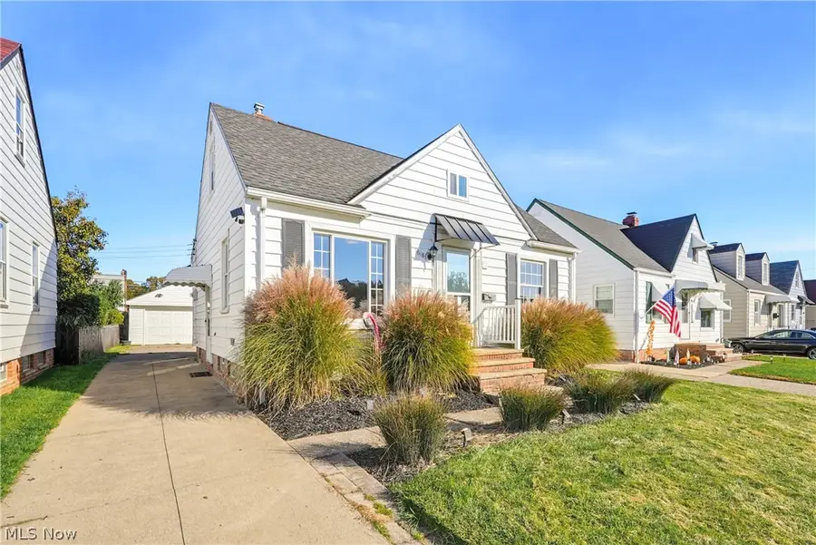 5618 Virginia Avenue, Parma, OH 44129 - #2