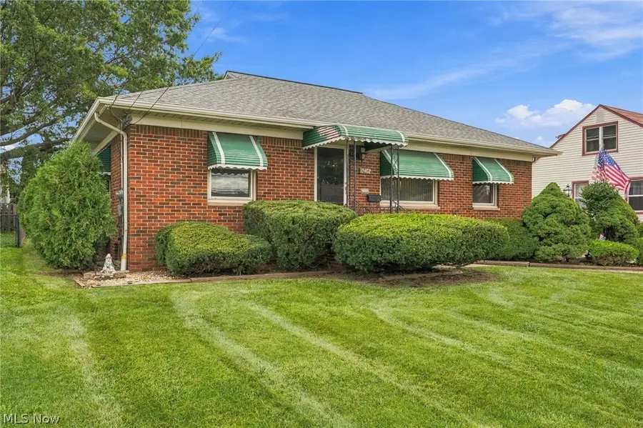 15402 Louis Avenue, Cleveland, OH 44135 - #2