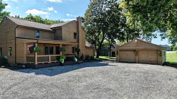 6075 Paris Ne Avenue, Louisville, OH 44641
