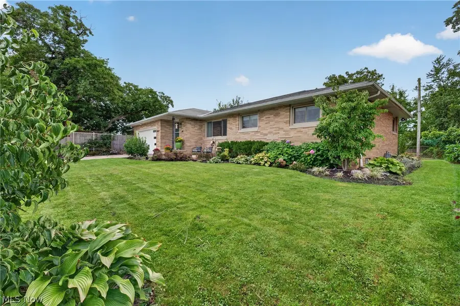 15521 Frick Court, Cleveland, OH 44111 - #2