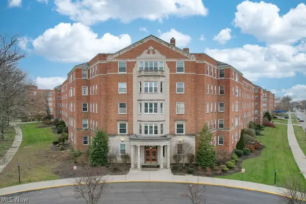 13800 Fairhill Road #314, Shaker Heights, OH 44120