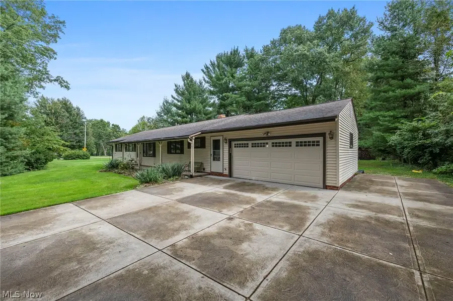 8593 Wiese Road, Brecksville, OH 44141 - #2