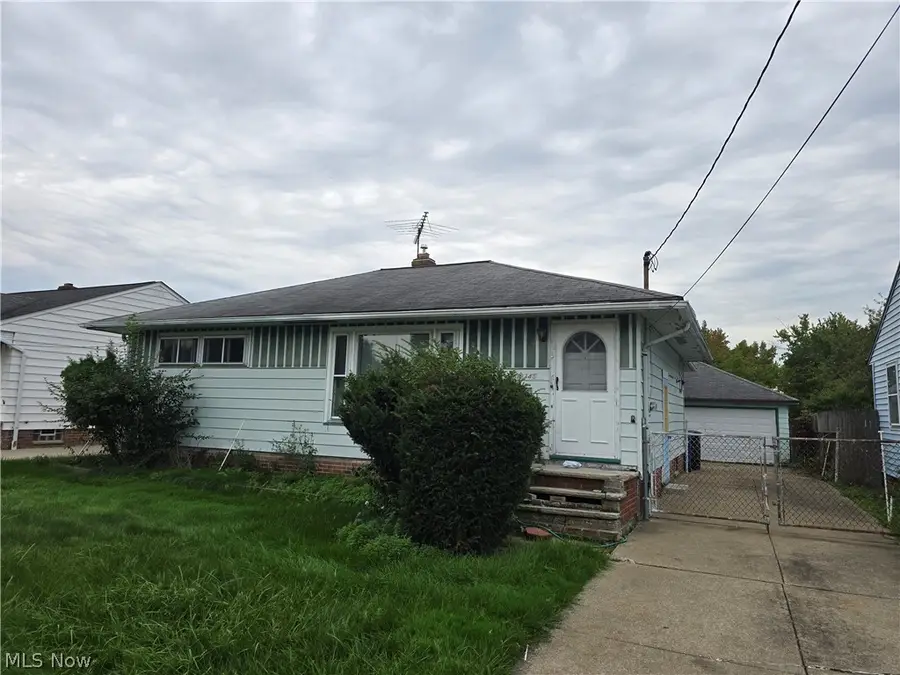 19145 Homeway Avenue, Cleveland, OH 44135 - #3