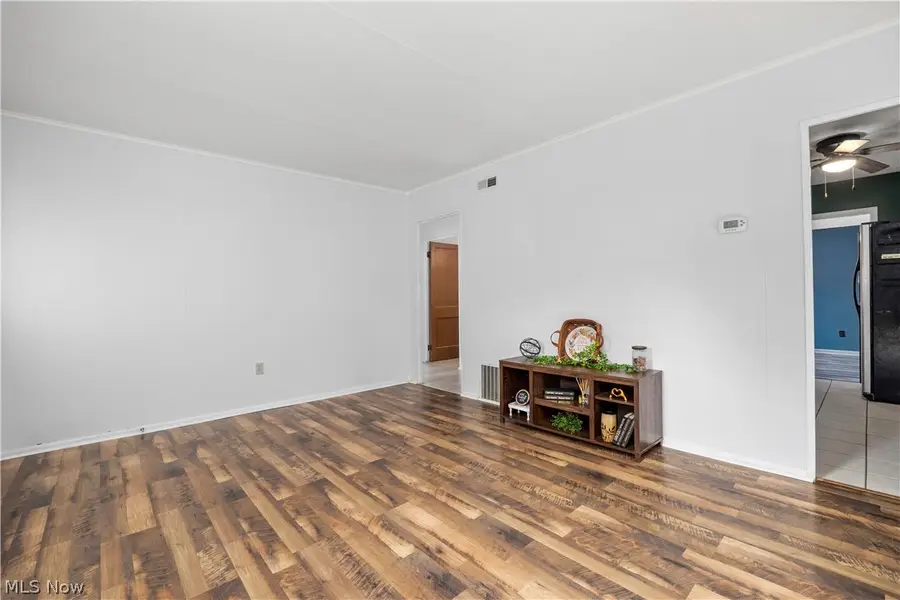 294 Longford Avenue, Elyria, OH 44035 - #3