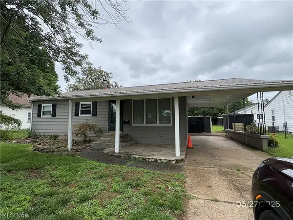 1105 Henry Street, Ravenswood, WV 26164