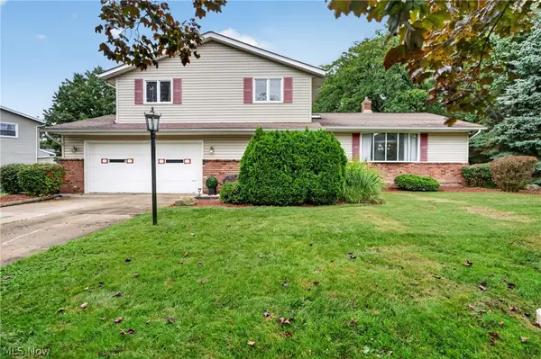 4865 Foxlair Trail, Richmond Heights, OH 44143