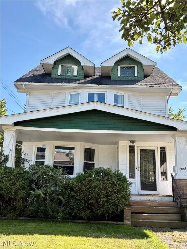 16913 Bradgate Avenue, Cleveland, OH 44111 - #2