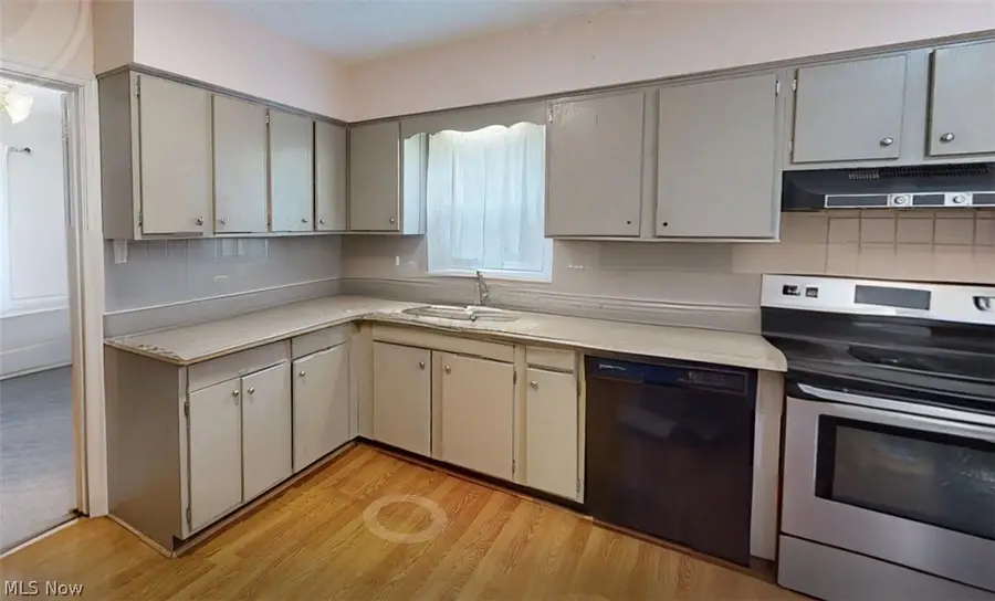 223 Randel Avenue, Akron, OH 44313 - #2