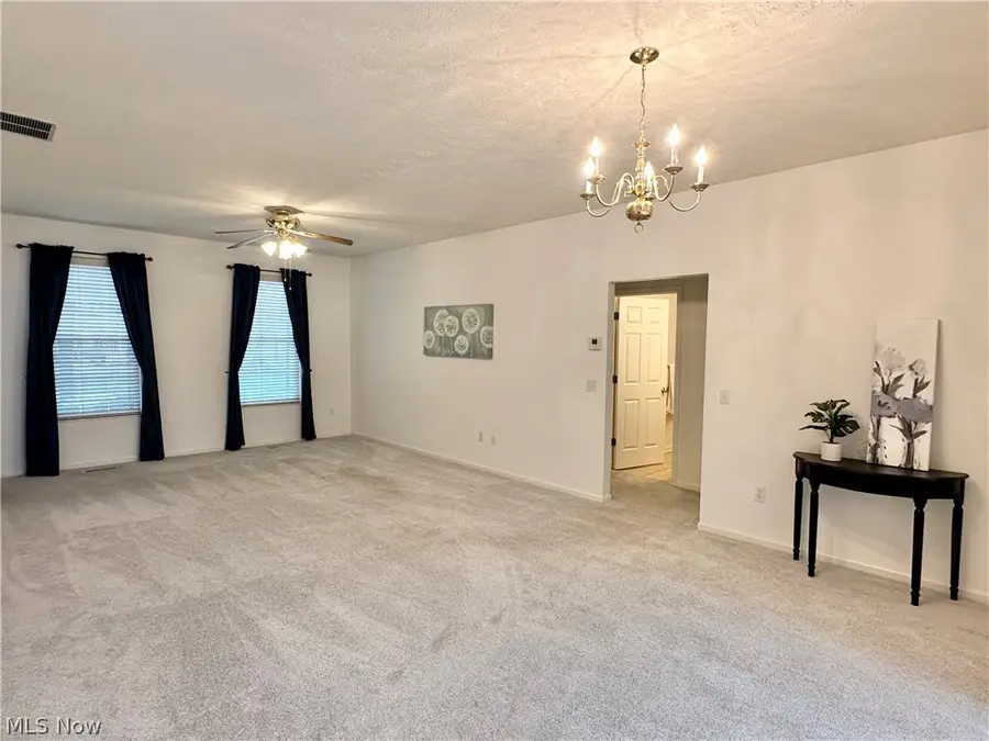 566 Parkside Lane, Tallmadge, OH 44278 - #3