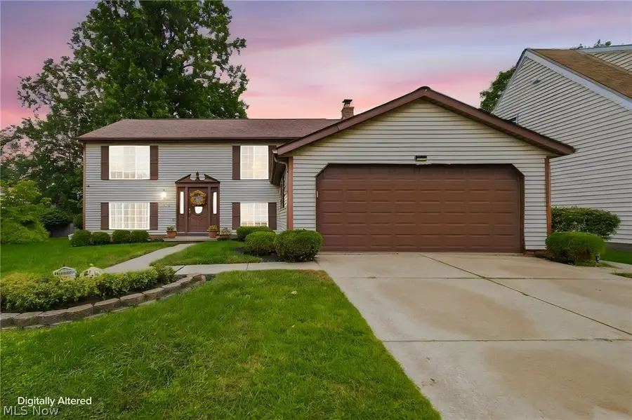 5487 Oak Ridge Drive, Willoughby, OH 44094 - #2