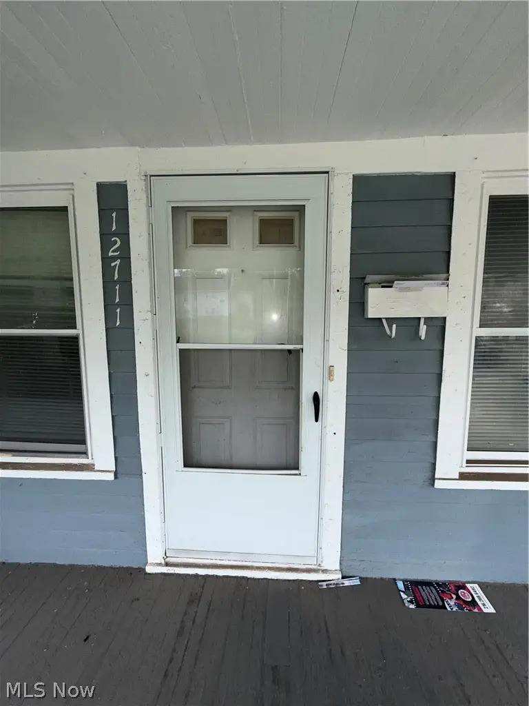 12709 Locke Avenue, Cleveland, OH 44108 - #2