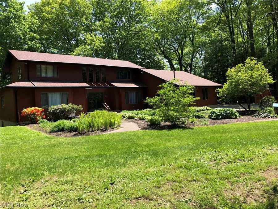 434 S Amboy Road, Conneaut, OH 44030 - #2