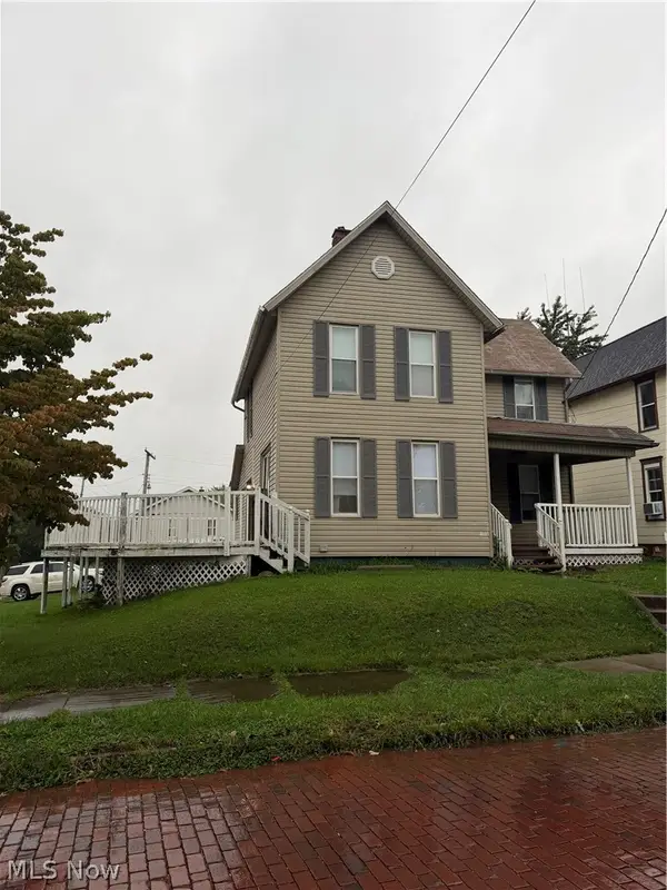 614 Hazlett Nw Avenue, Canton, OH 44708