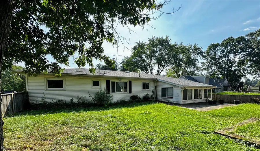 7569 Market N Avenue, Canton, OH 44721 - #2
