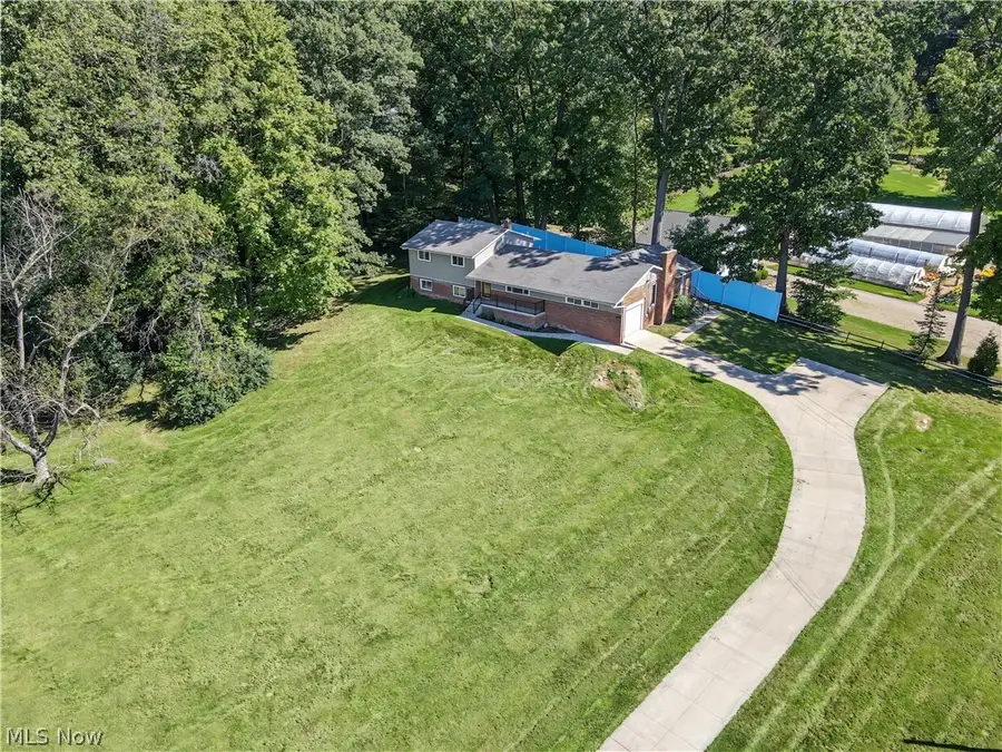 11121 Lafayette Nw Drive, Canal Fulton, OH 44614 - #3
