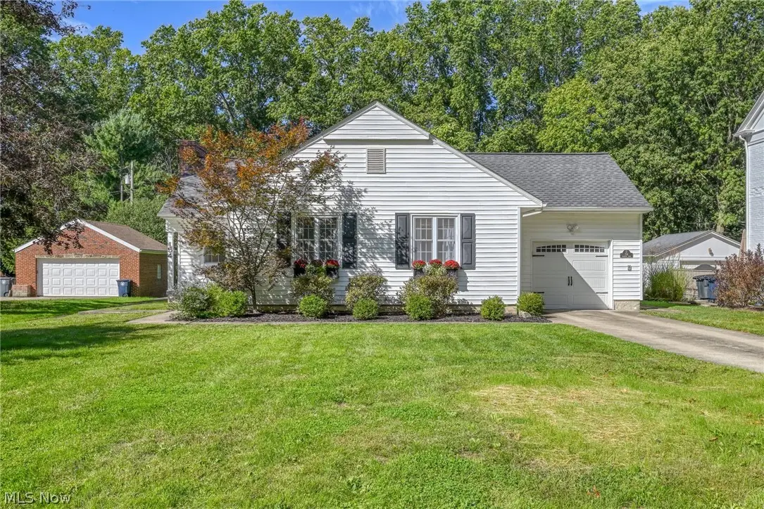 154 Birdwood Road, Akron, OH 44313 - #1