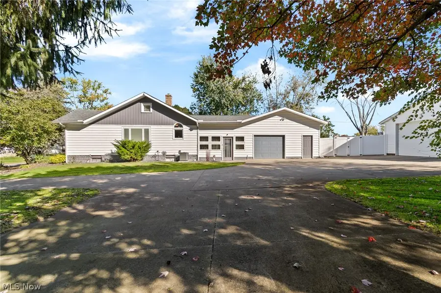 664 Scott Nw Place, Massillon, OH 44647 - #2