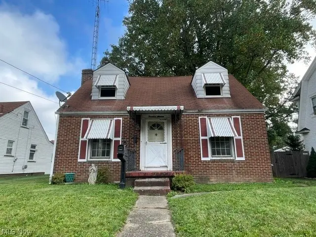 1416 Mcgregor Nw Avenue, Canton, OH 44703 - #1